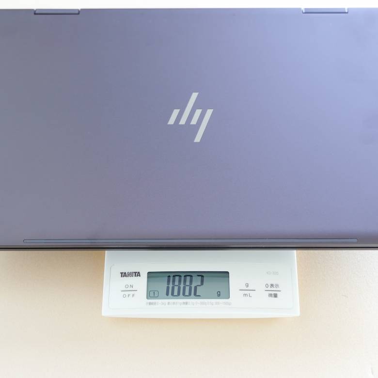 HP ENVY x360 15-ee0000（AMD）の重量