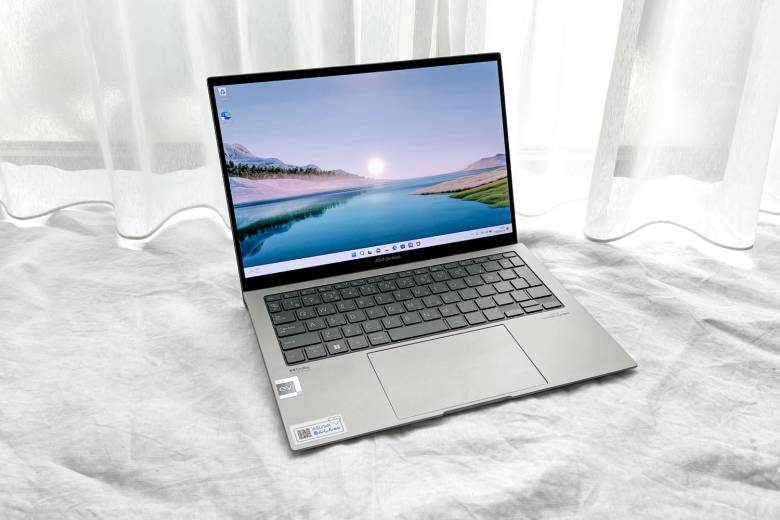 モバイルノートPC ASUS ZenBook 14
