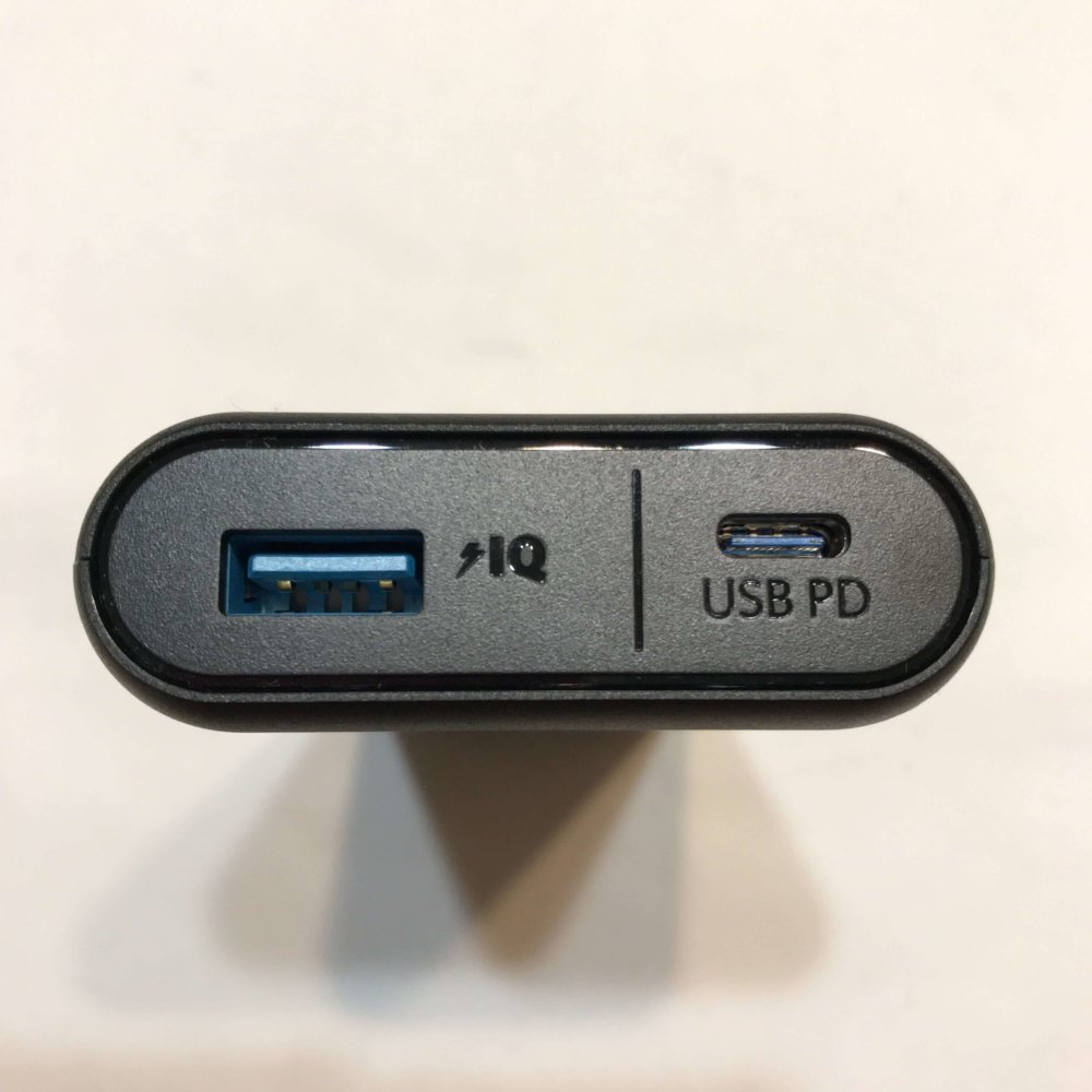 Anker PowerCore Speed 20000 PDはUSBタイプAとタイプCを搭載