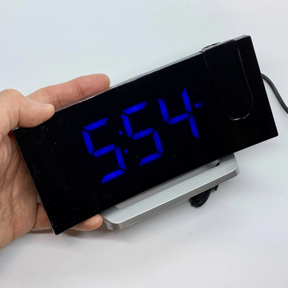 Mpow多機能デジタル時計は便利なダブルアラーム付き