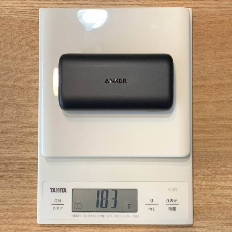 Anker PowerCore 10000 Reduxの重さは183g