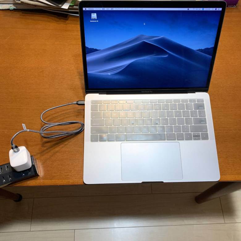 Anker PowerPort Atom PD1はMacBook Proも通常充電可能