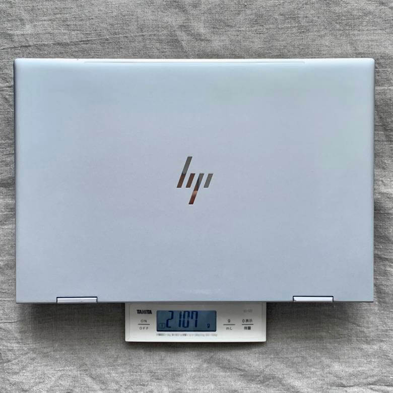 HP ENVY 15 x360（インテル）の重さ
