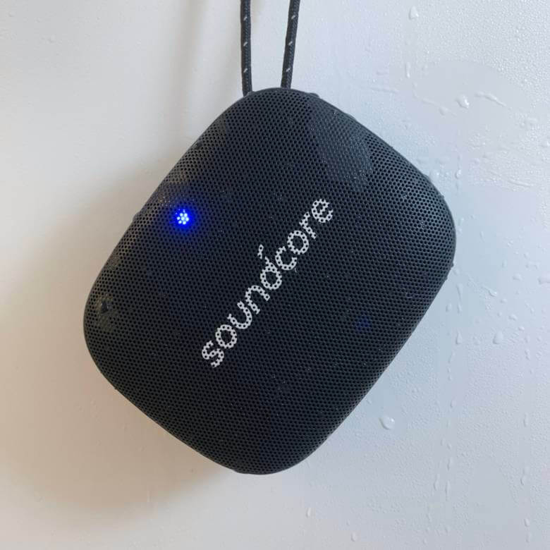 Soundcore Icon Miniの接続中はLEDが青点灯
