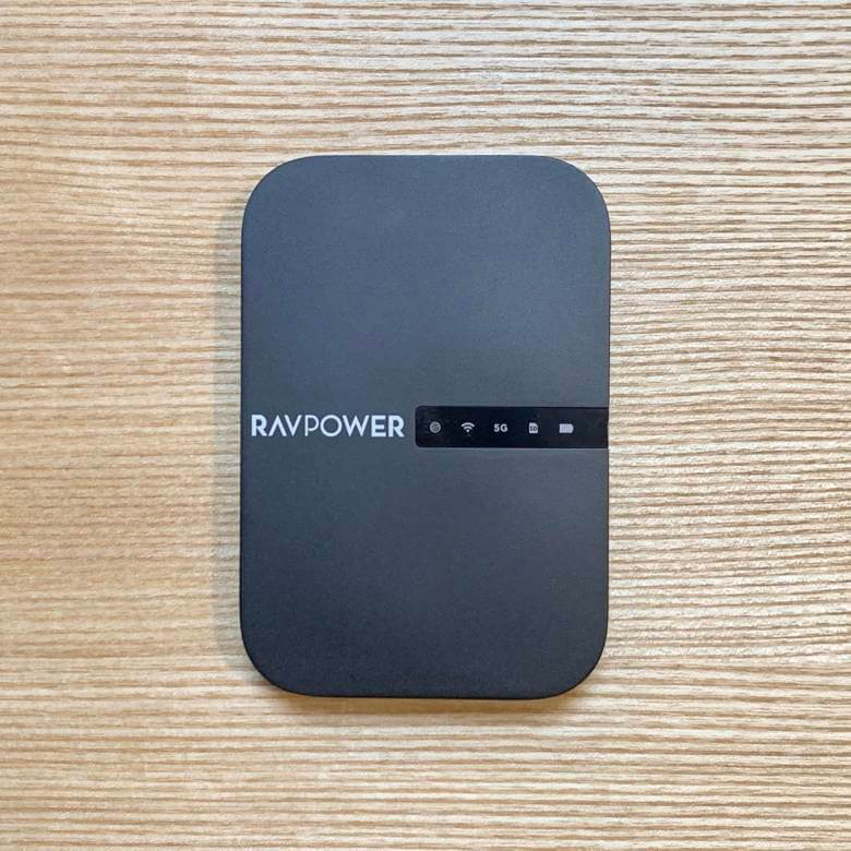 RAVPower File Hub RP-WD009は多機能のワイヤレスカードリーダー
