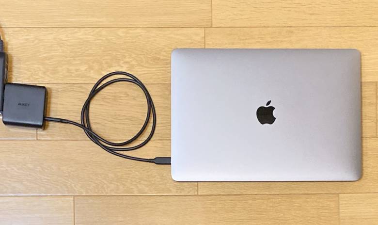 AUKEY PA-D5はMacBook Proでも急速充電可能