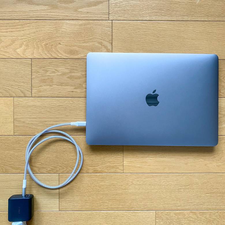 AUKEY Omnia MixはMacBook Proを急速充電可能