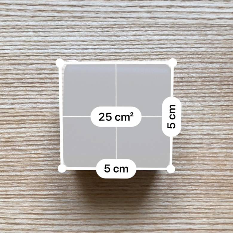 AUKEY Omnia Mix（PA-B3）のサイズは52 x 52 x 30mm