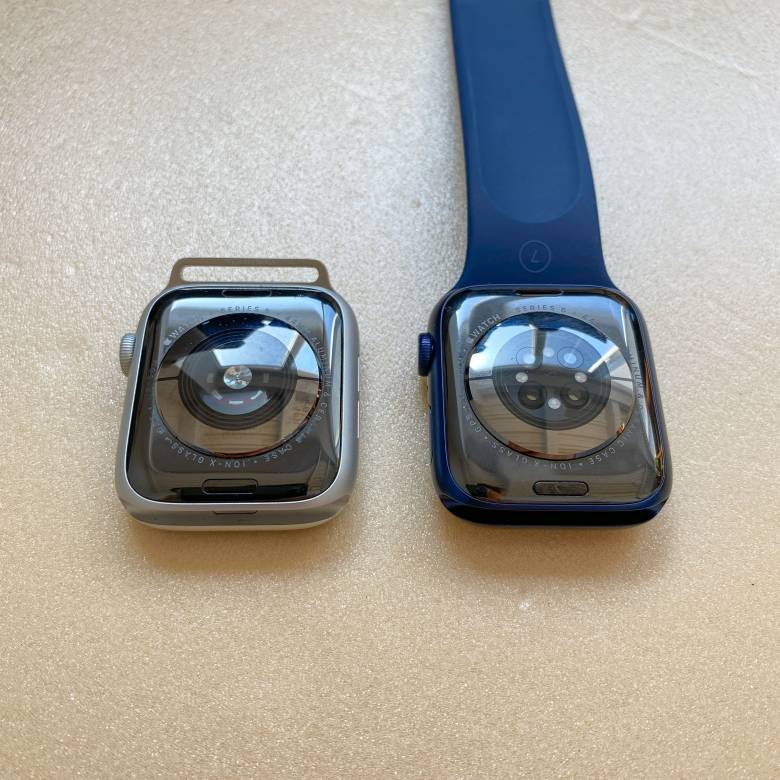 Apple Watch 6の裏蓋のセンサー部