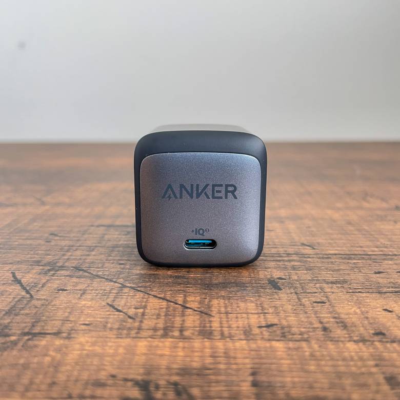 Anker Nano II 45Wは1ポートタイプのUSB-C充電器