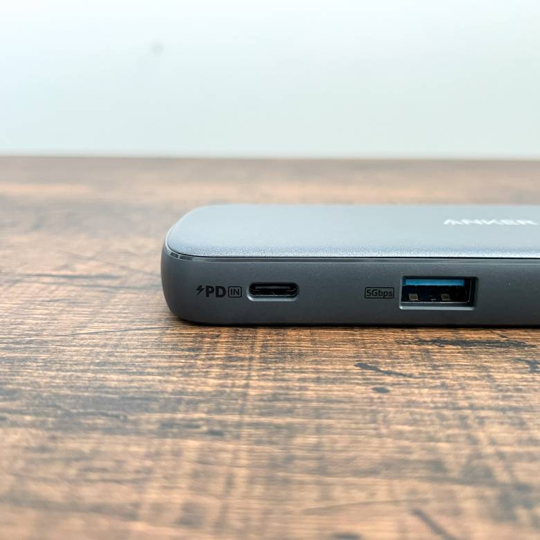 Anker PowerExpand 4-in-1 USB-C SSDハブのUSB-Cは最大100W入力に対応