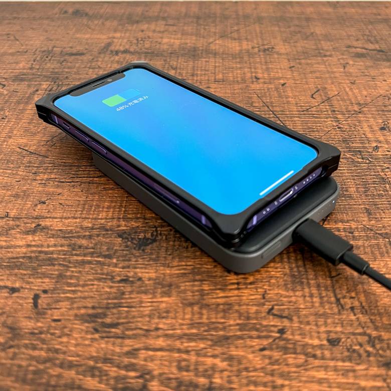 Anker 622 Magnetic Battery (MagGo)をレビュー！iPhoneがワイヤレス充電できるスタンド搭載モバイルバッテリー |  マクリン