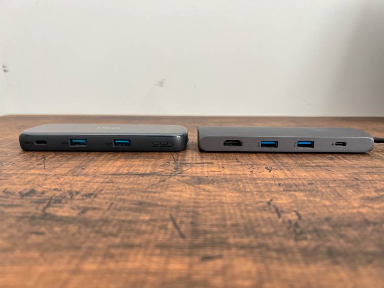 Anker PowerExpand 4-in-1 USB-C SSDハブとSatechi ハイブリッド USB-Cハブの比較